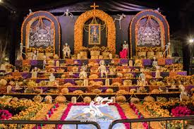 Altar Oaxaqueño de Día de Muertos